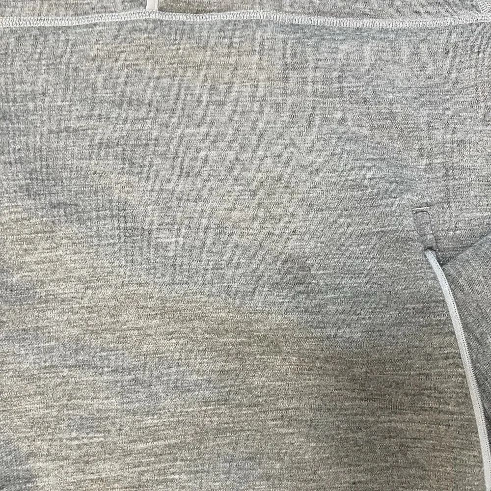 The North Face Button Mock Neck Pullover Mens Small Gray Fleece Sweater